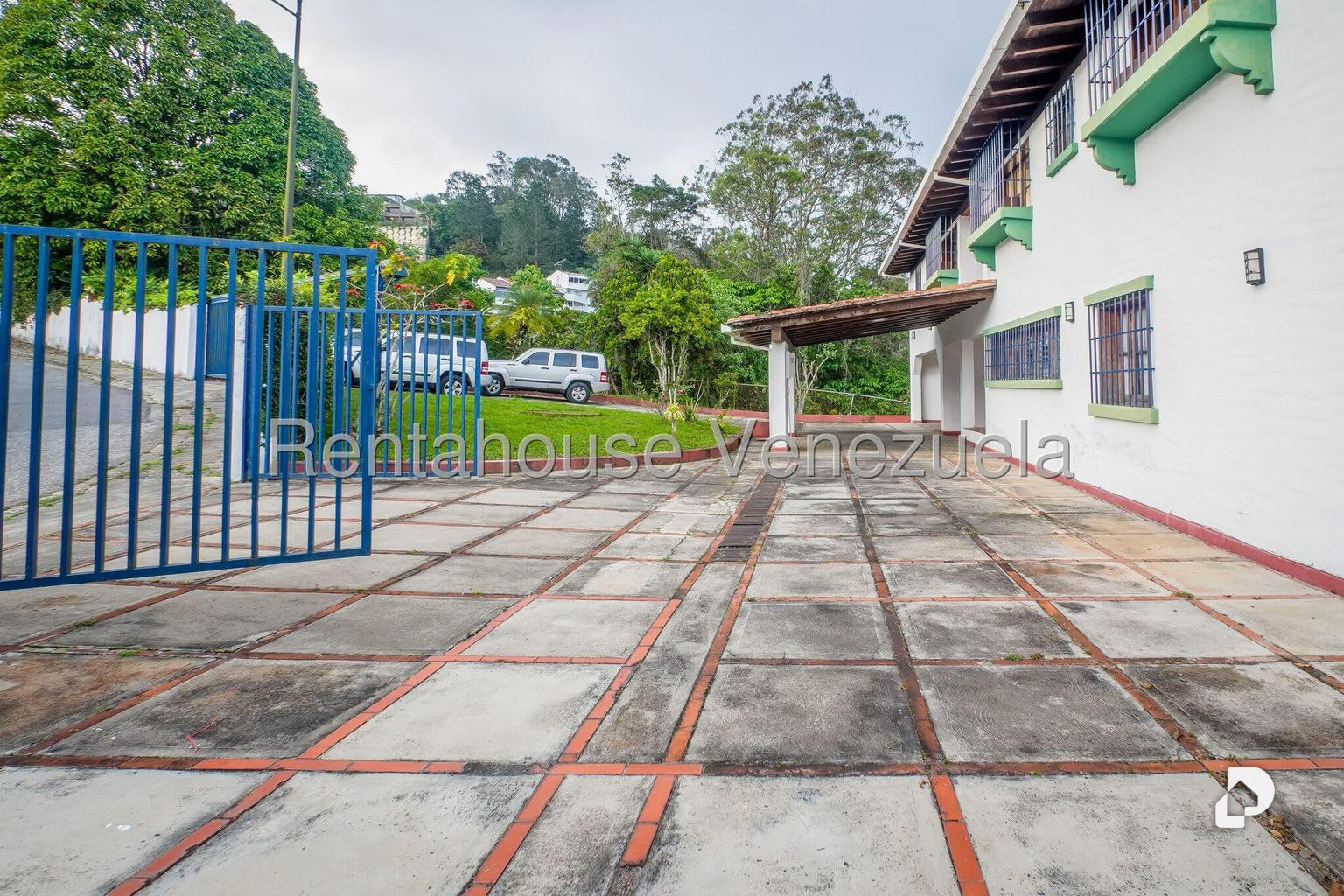 Casa en La Lagunita Country Club, Caracas