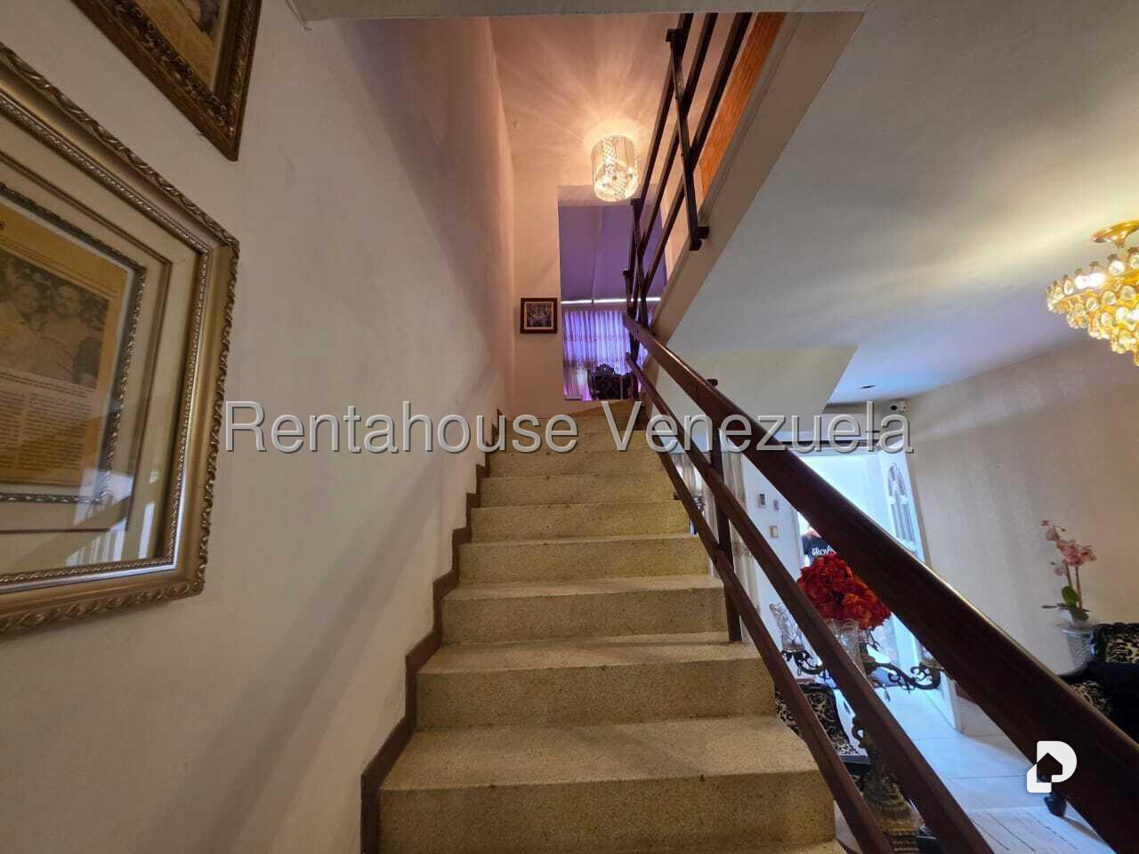 Casa en La California Sur, Caracas – 9