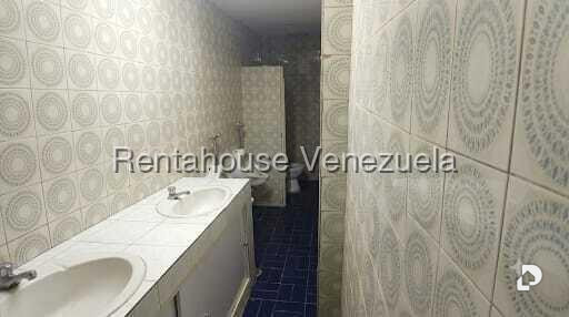 Local comercial en Sabana Grande, Caracas – 13