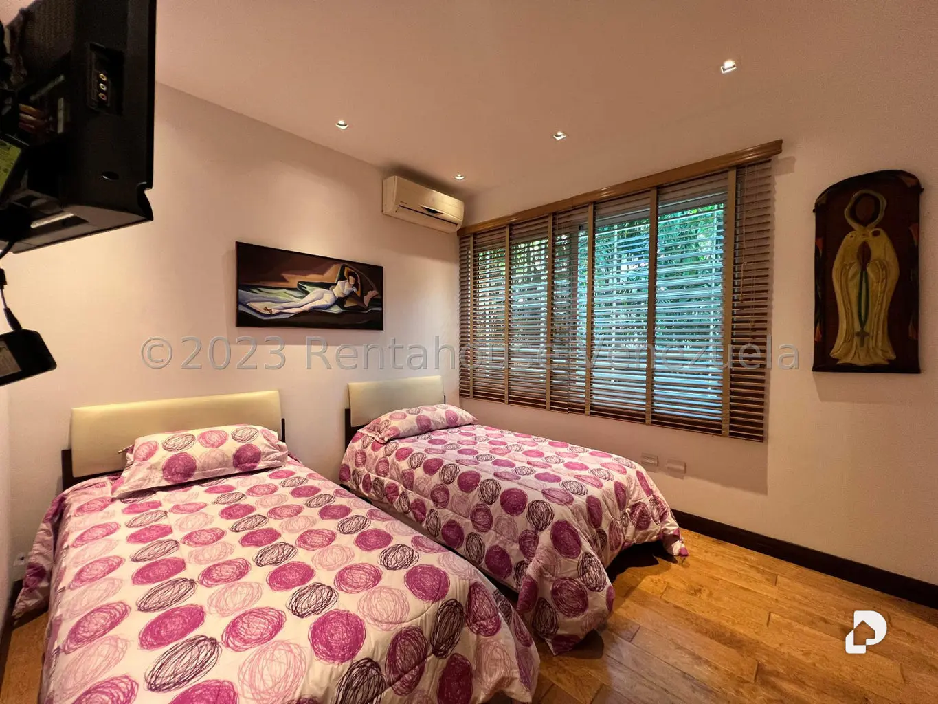 Apartamento en Campo Alegre, Caracas – 24
