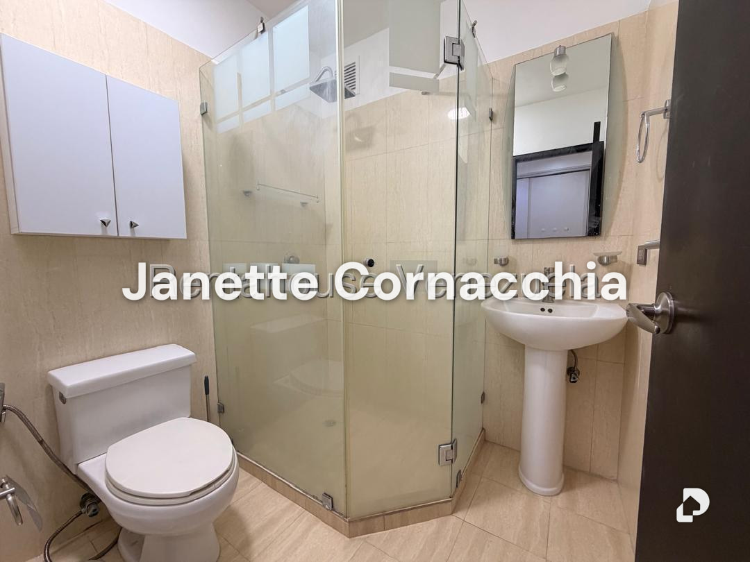 Apartment in El Rosal, Caracas – 13