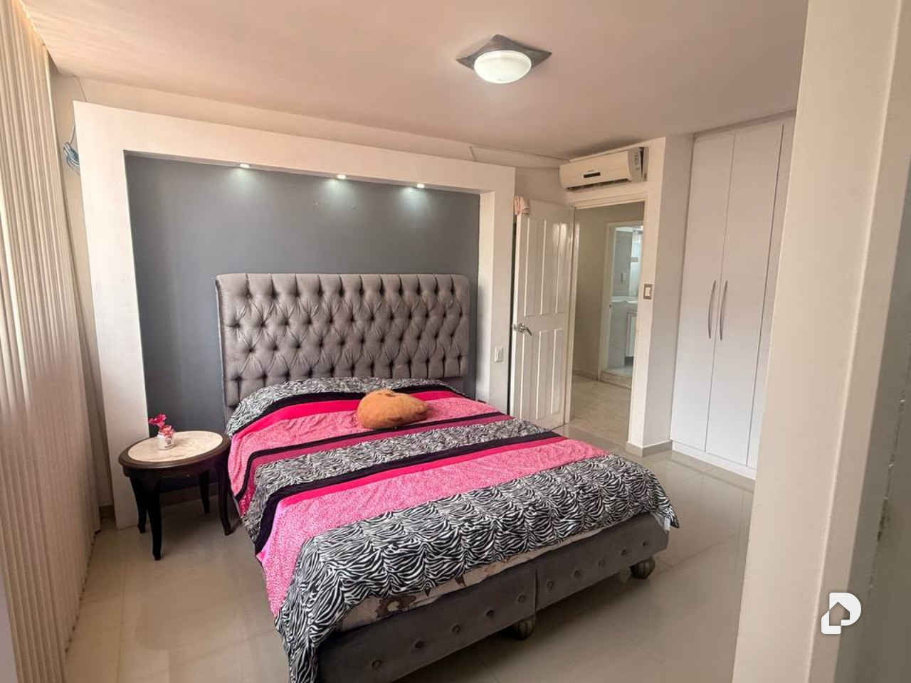 Apartamento en Parroquia San Bernardino, Caracas – 8