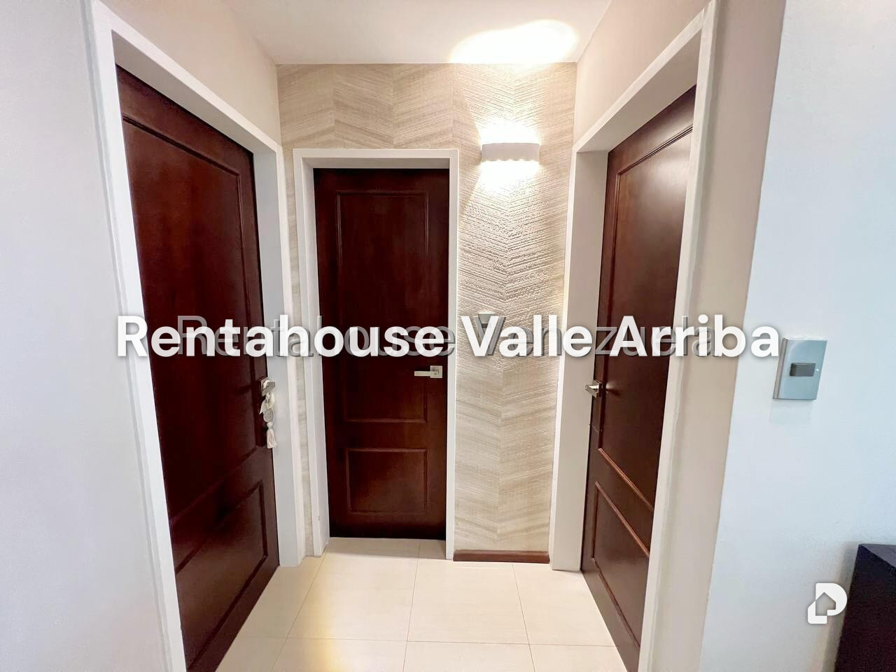 Apartamento en Colinas de La Tahona, Caracas – 11