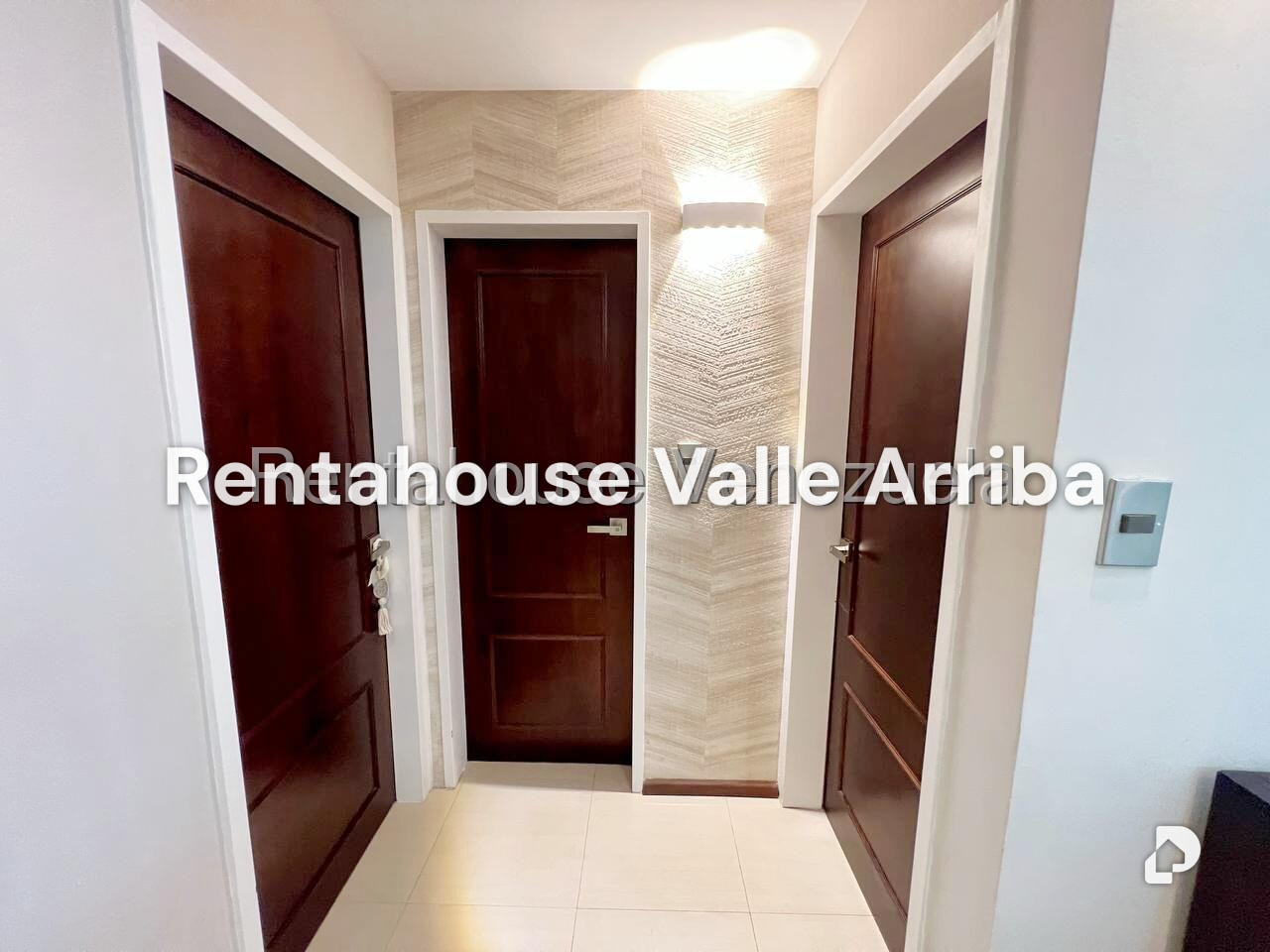 Apartamento en Colinas de La Tahona, Caracas – 11