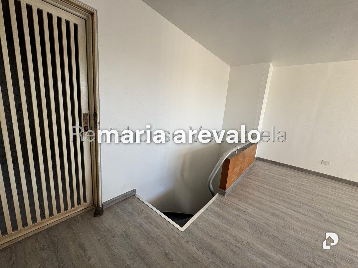 Apartamento en Parque Central, Caracas – 19
