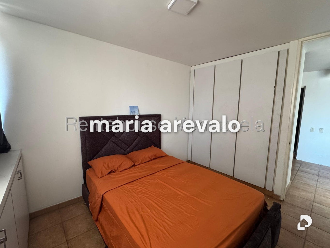 Apartamento en Parque Central, Caracas – 28