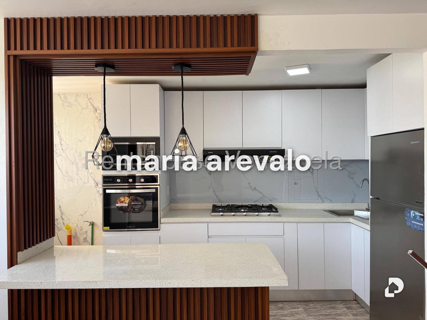 Apartamento en Parque Central, Caracas – 13