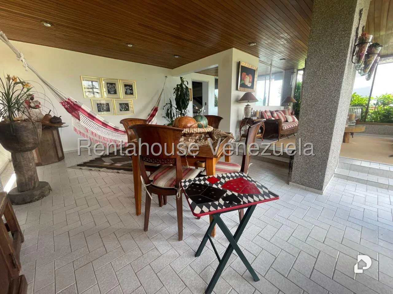 Apartamento en Los Naranjos (del Cafetal), Caracas – 12