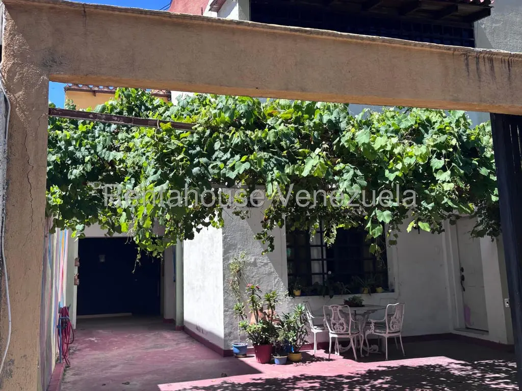 House in San Marino, Caracas - 1