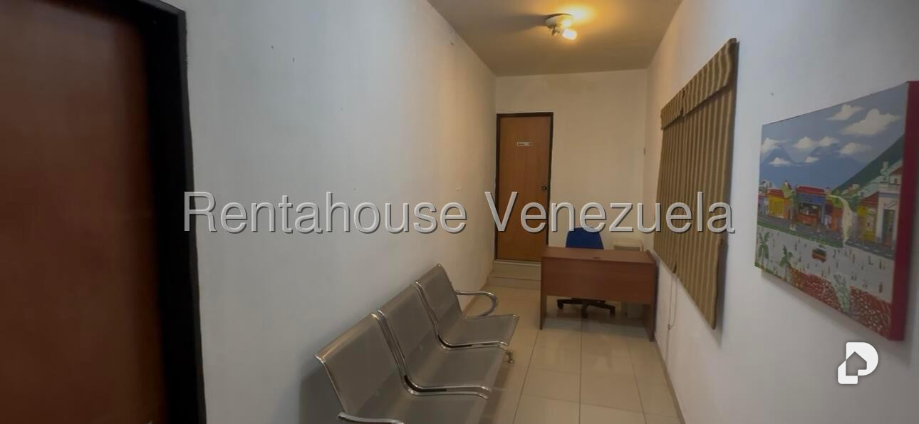 Casa en San Marino, Caracas – 17