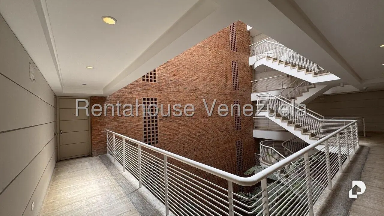 Apartamento en Campo Alegre, Caracas – 19