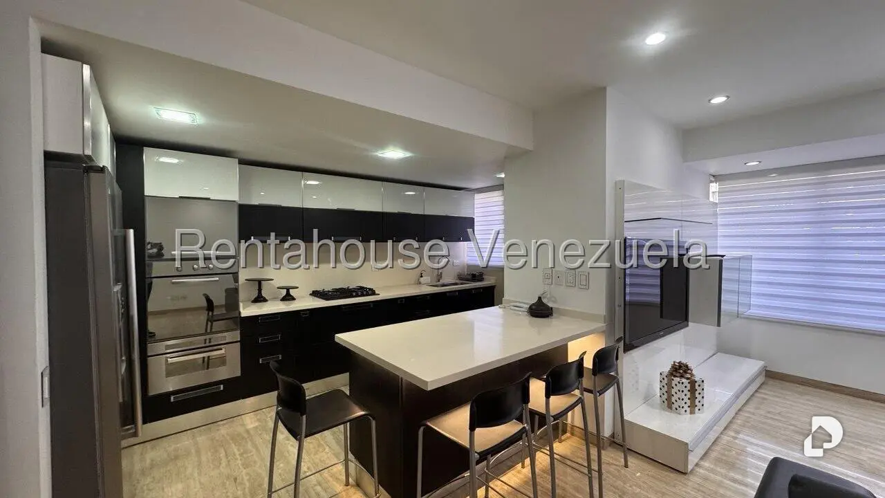 Apartamento en Campo Alegre, Caracas – 2