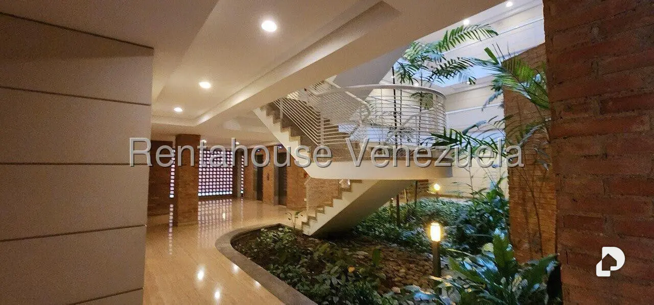 Apartamento en Campo Alegre, Caracas – 21
