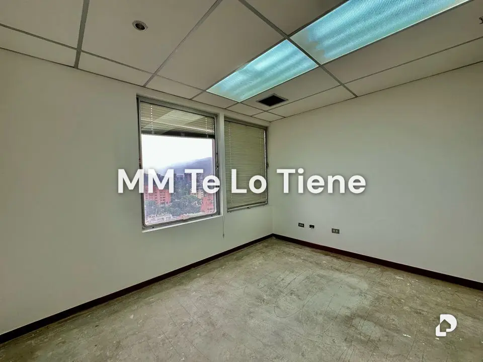 Oficina en Las Mercedes, Caracas – 6