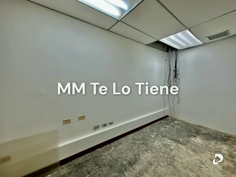 Oficina en Las Mercedes, Caracas – 14