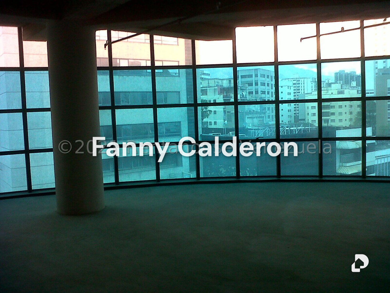Edificio en Sabana Grande, Caracas – 10