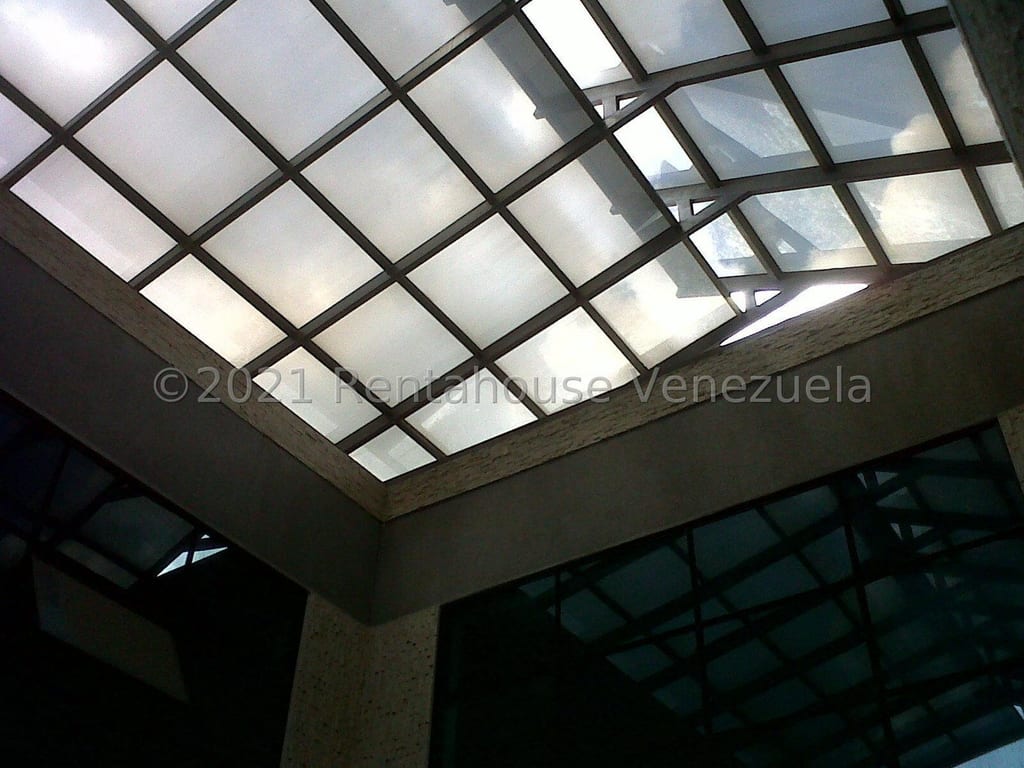Edificio en Sabana Grande, Caracas