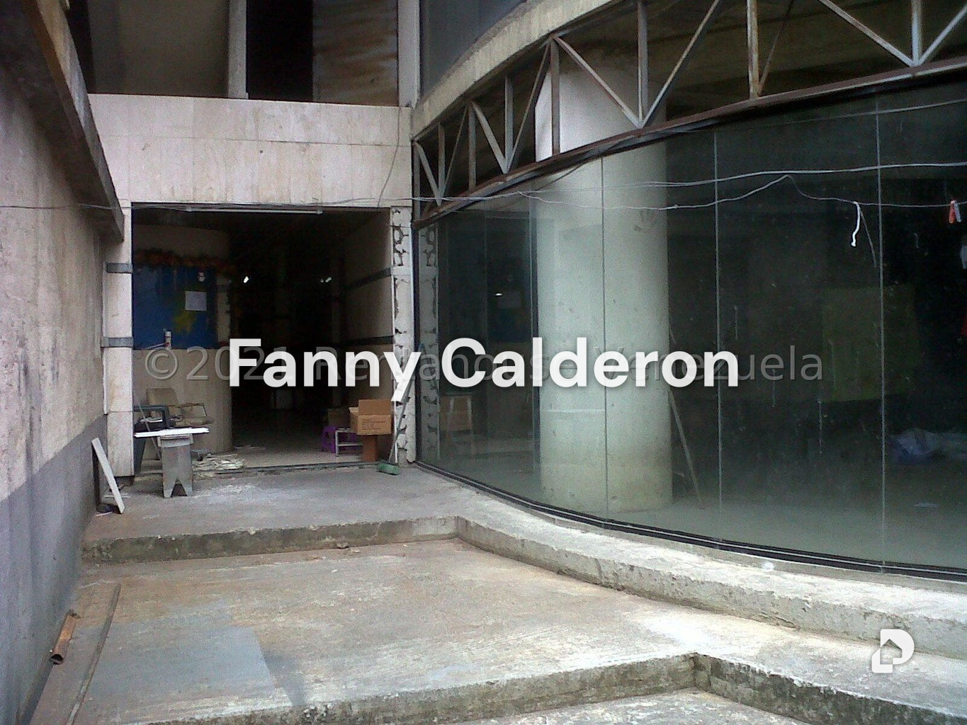 Edificio en Sabana Grande, Caracas – 2