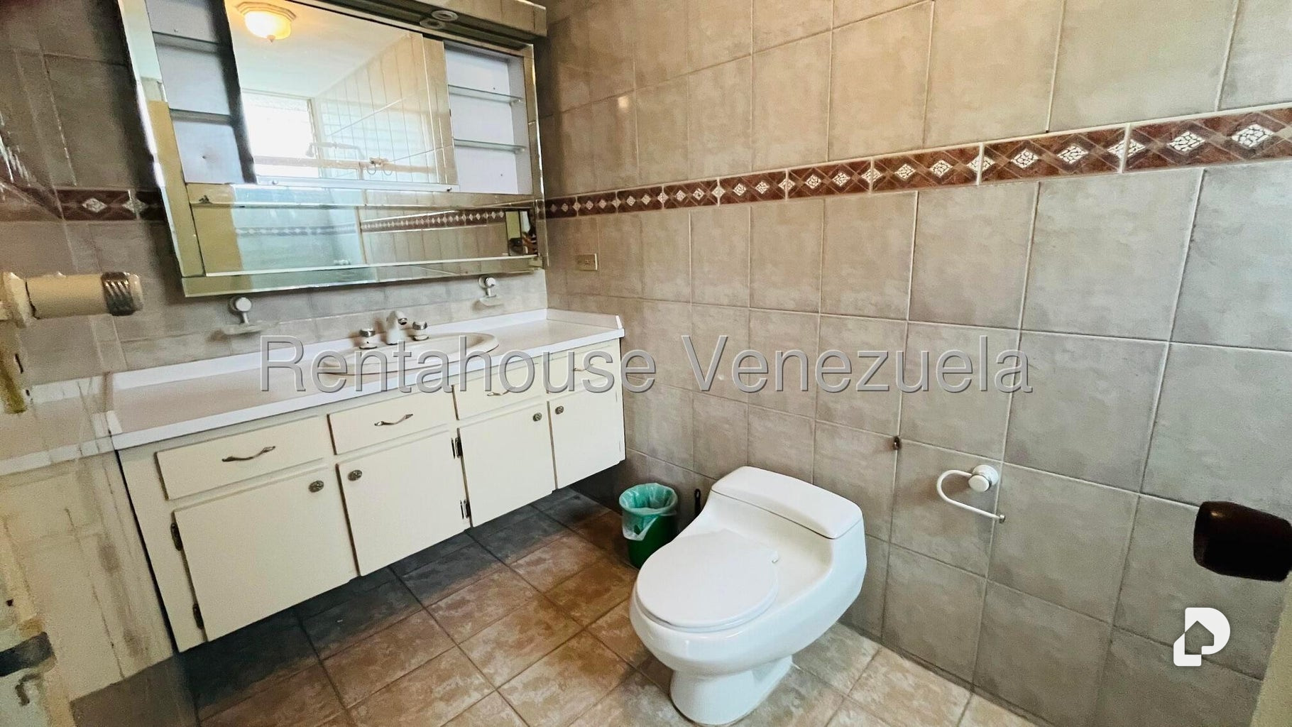 Apartamento en Santa Fe Sur, Caracas – 23