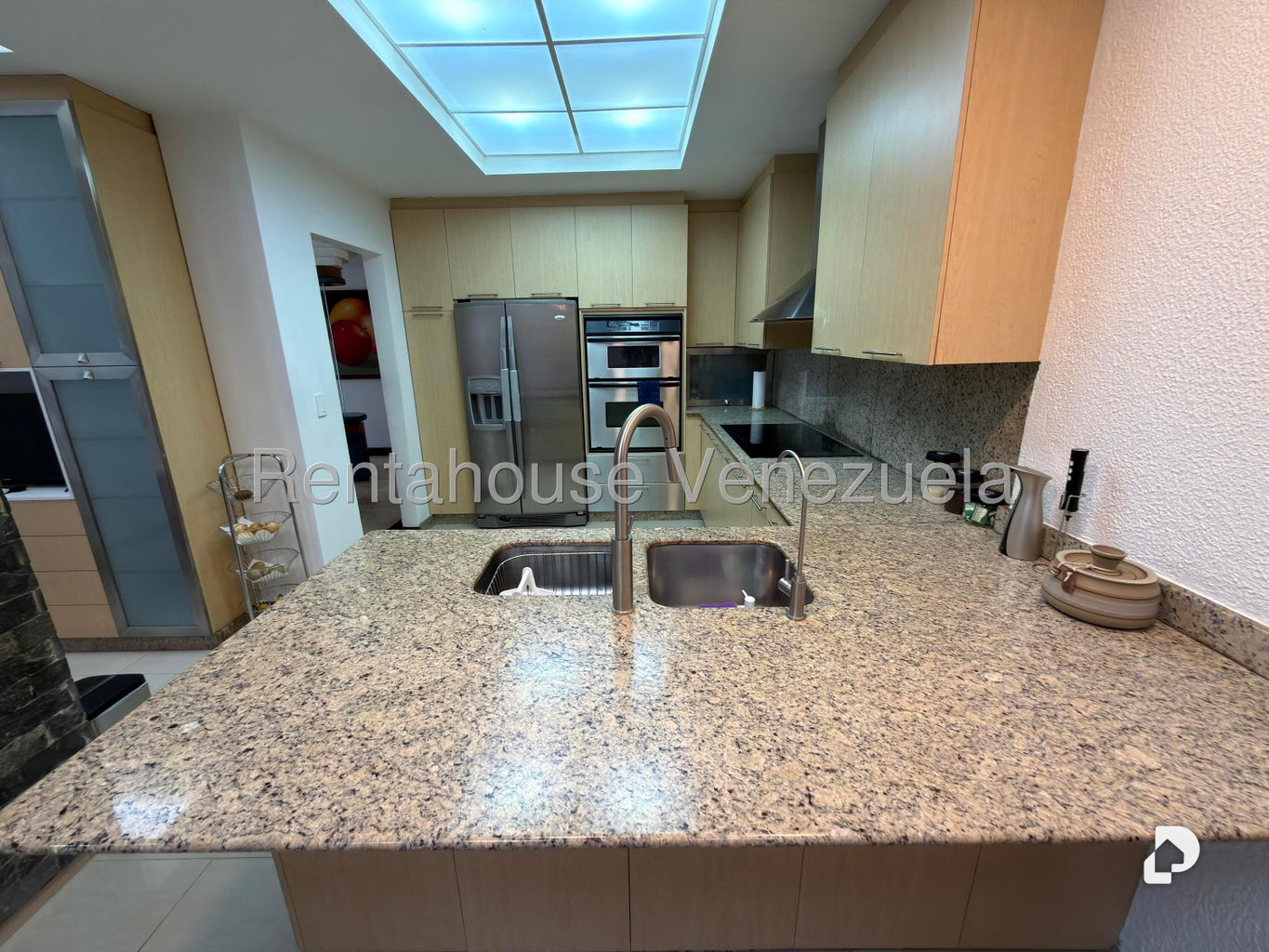 Casa en Alto Prado, Caracas – 12