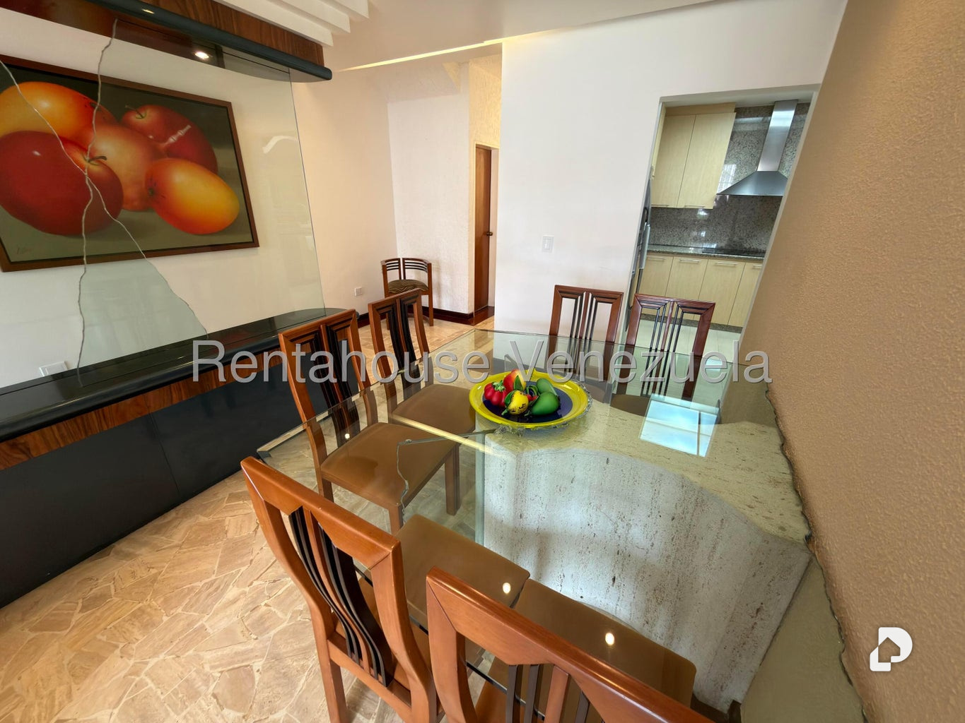 Casa en Alto Prado, Caracas – 9