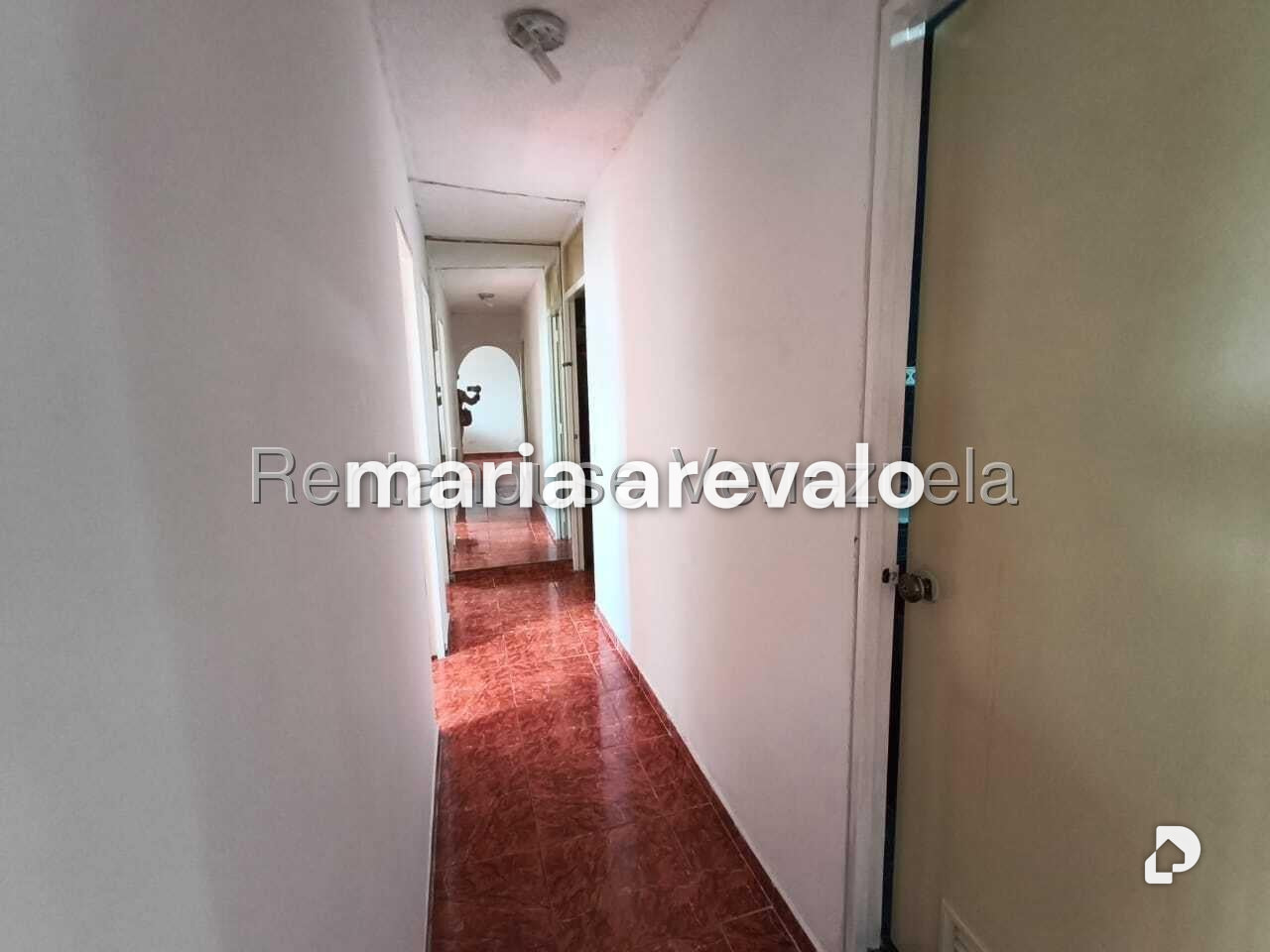 Apartamento en La Rosaleda, San Antonio de Los Altos – 8