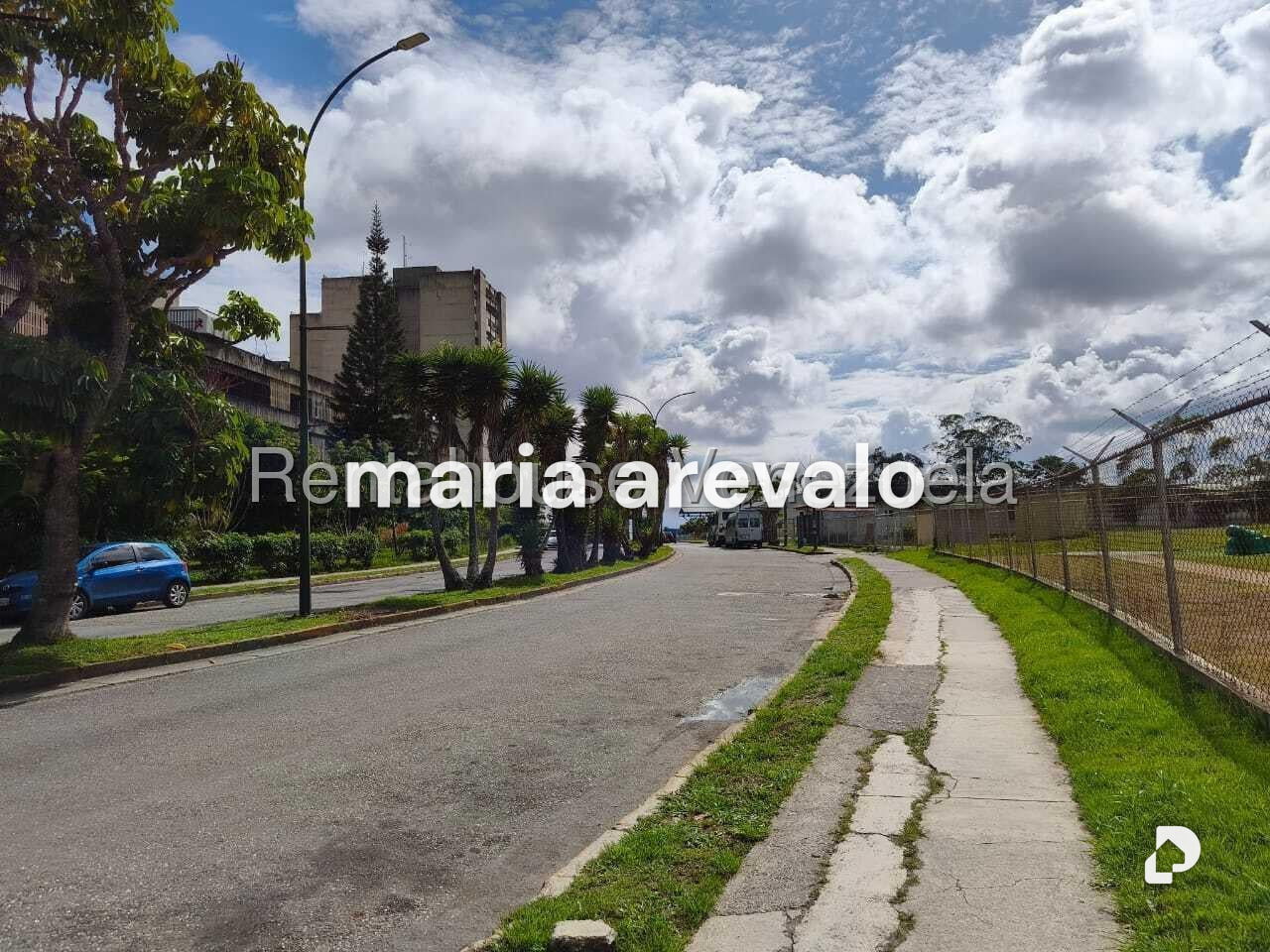 Apartamento en La Rosaleda, San Antonio de Los Altos – 16