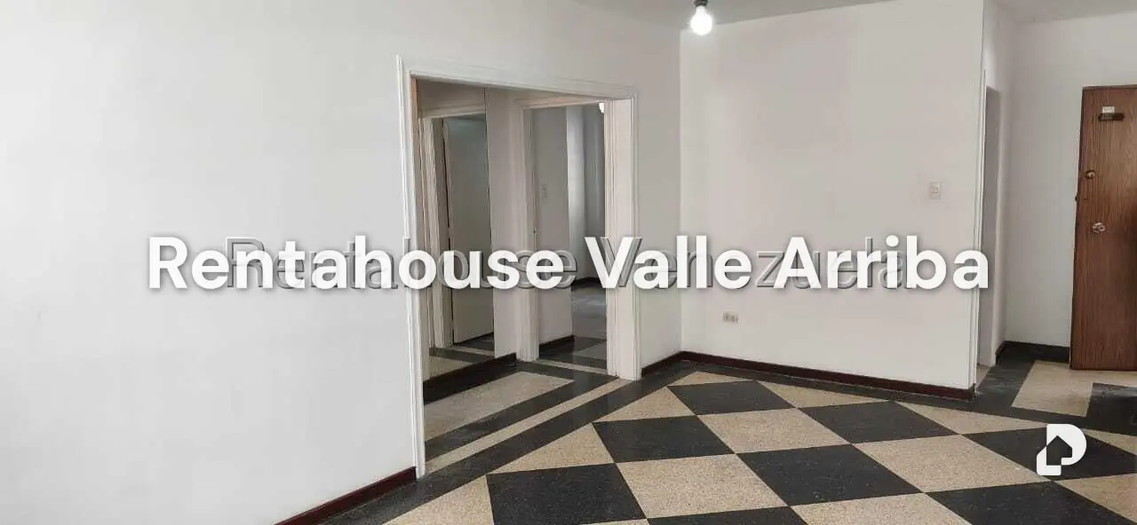 Apartamento en Los Palos Grandes, Caracas – 15