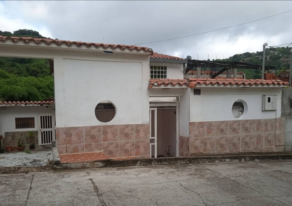 Casa en Lagunetica, Altos Mirandinos - 1