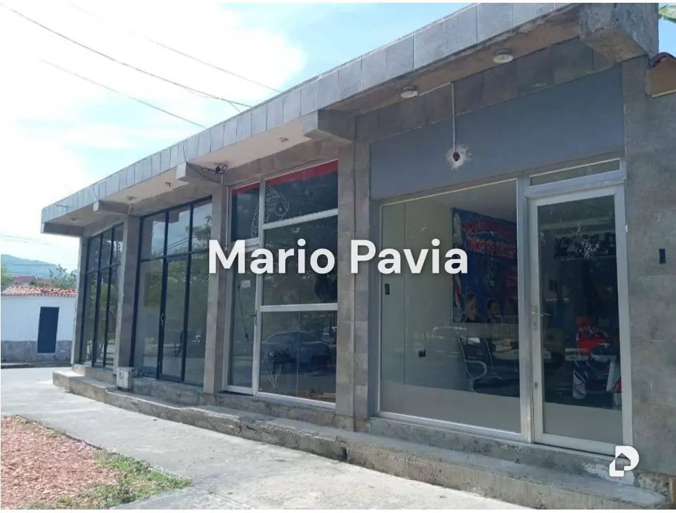 Local comercial en Pque. Res. La Esmeralda, San Diego – 13