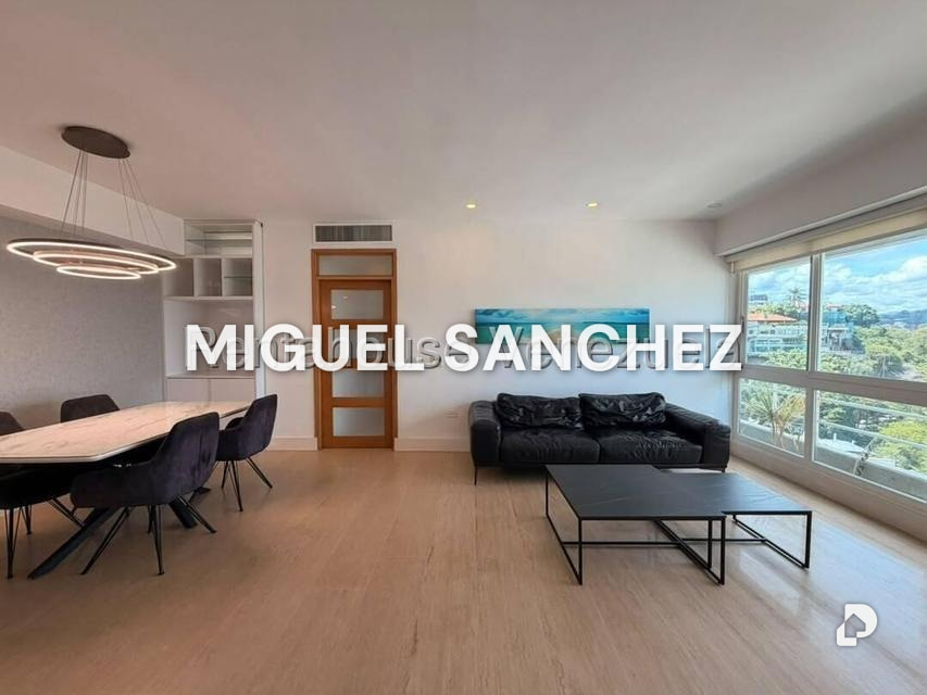 Apartamento en Lomas de Las Mercedes, Caracas – 10