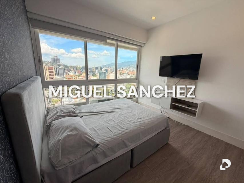 Apartamento en Lomas de Las Mercedes, Caracas – 14