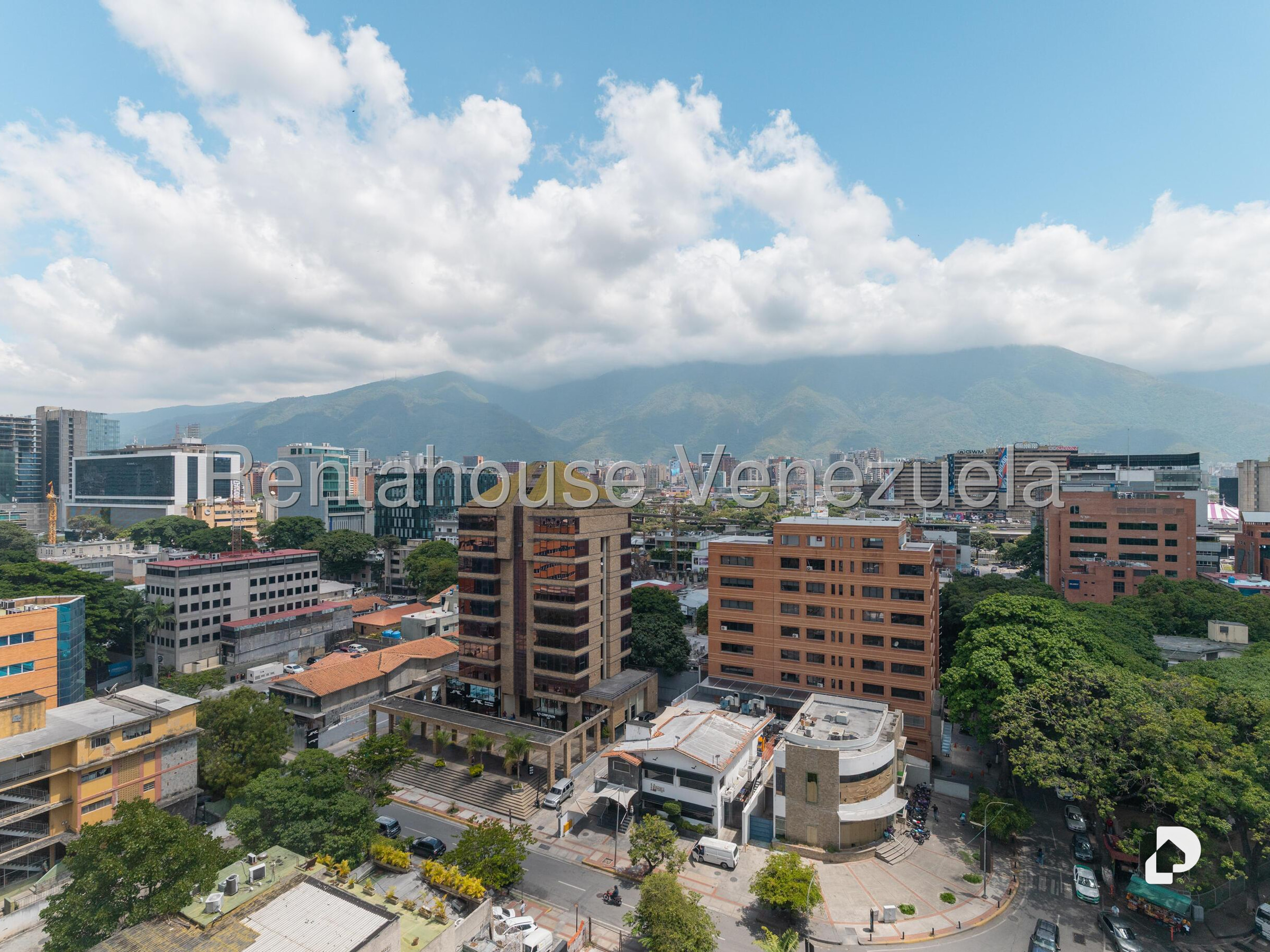 Local comercial en Las Mercedes, Caracas
