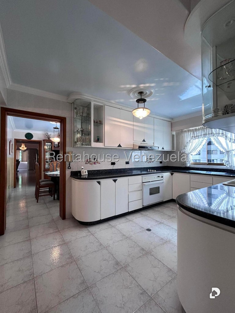 Apartamento en Terrazas del Ávila, Caracas – 7