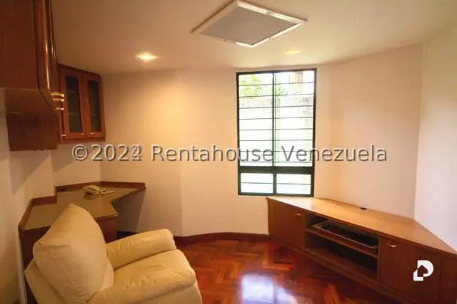 Apartamento en Colinas de Valle Arriba, Caracas – 11