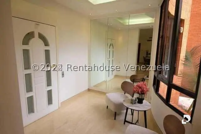 Apartamento en Colinas de Valle Arriba, Caracas – 2