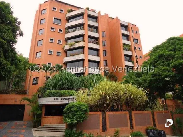 Apartamento en Colinas de Valle Arriba, Caracas – 1