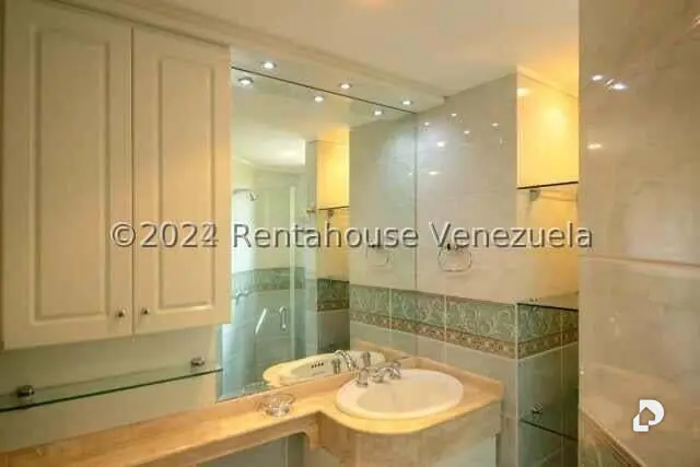 Apartamento en Colinas de Valle Arriba, Caracas – 15