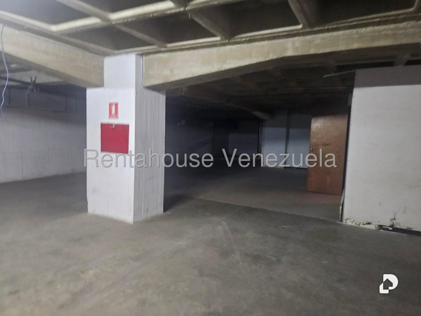 Local comercial en La Yaguara, Caracas – 10