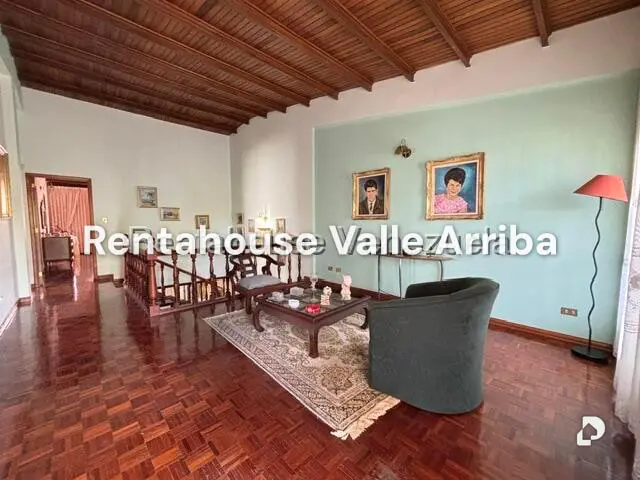 Casa en Macaracuay, Caracas – 11