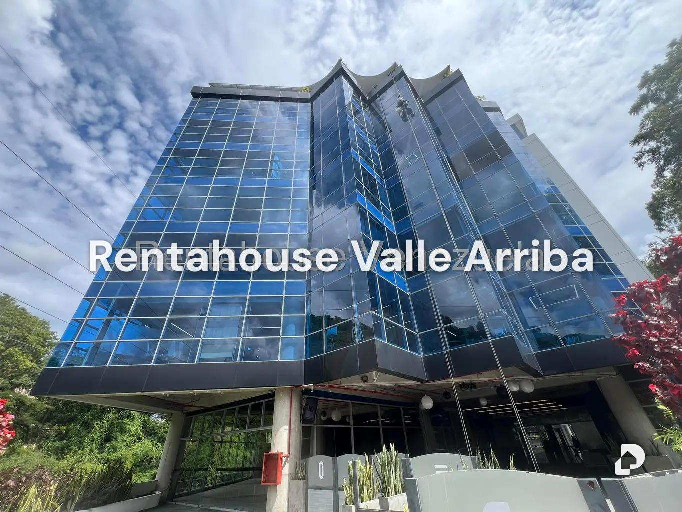 Local comercial en Cerro Verde, Caracas – 3