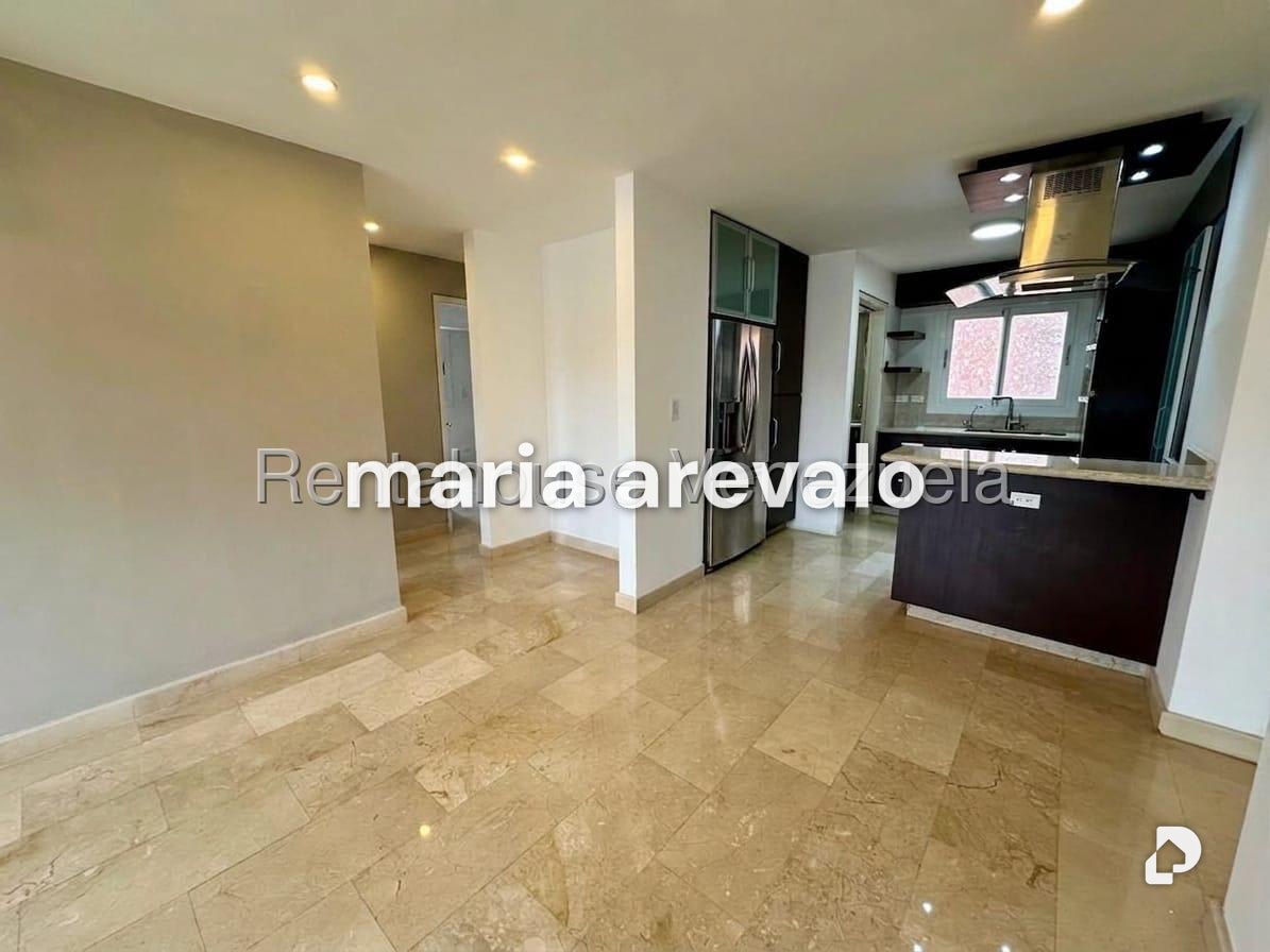 Apartamento en El Rosal, Caracas – 6