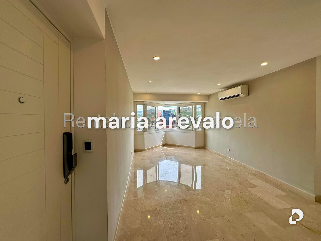 Apartamento en El Rosal, Caracas – 2