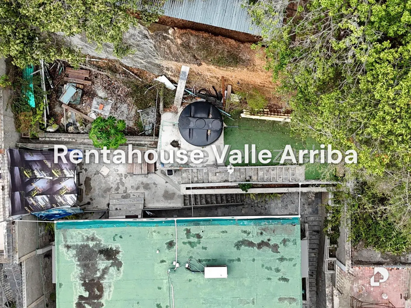 Local comercial en Los Chaguaramos, Caracas – 27