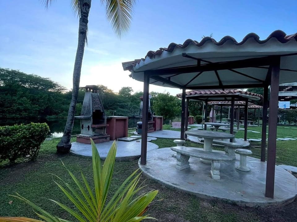 Apartamento en Higuerote - 1