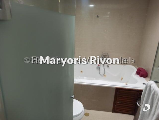 Penthouse en Campo Alegre, Caracas – 25