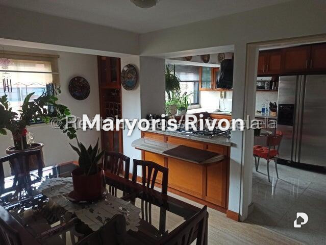 Penthouse en Campo Alegre, Caracas – 11
