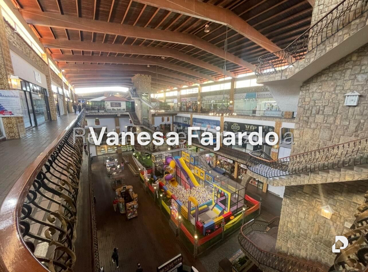Local comercial en La Rosaleda, San Antonio de Los Altos – 12