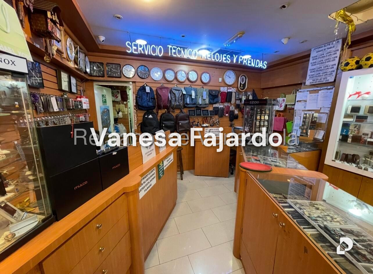 Local comercial en La Rosaleda, San Antonio de Los Altos – 10
