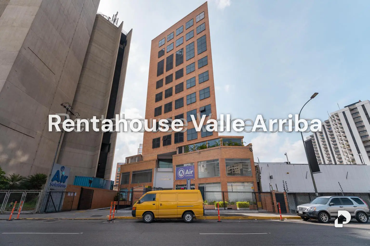 Local comercial en El Rosal, Caracas – 27